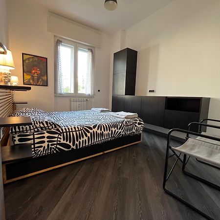 Roby'S Guest House In San Martino Генуя Экстерьер фото